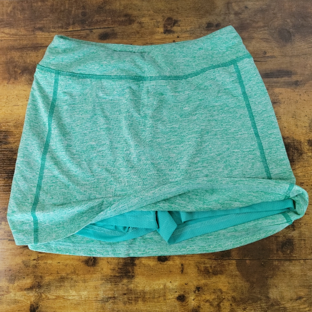 BOGO 🌷 Athletic Skort | BlevonH | Mint green & white | Size Small